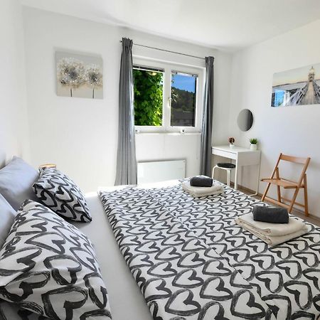 Apartman Tina Rakovica Dış mekan fotoğraf