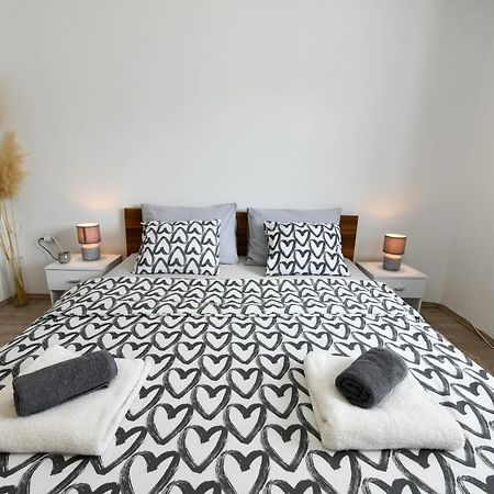 Apartman Tina Rakovica Dış mekan fotoğraf