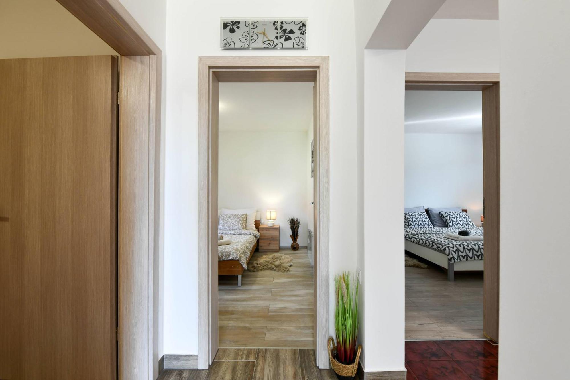 Apartman Tina Rakovica Dış mekan fotoğraf