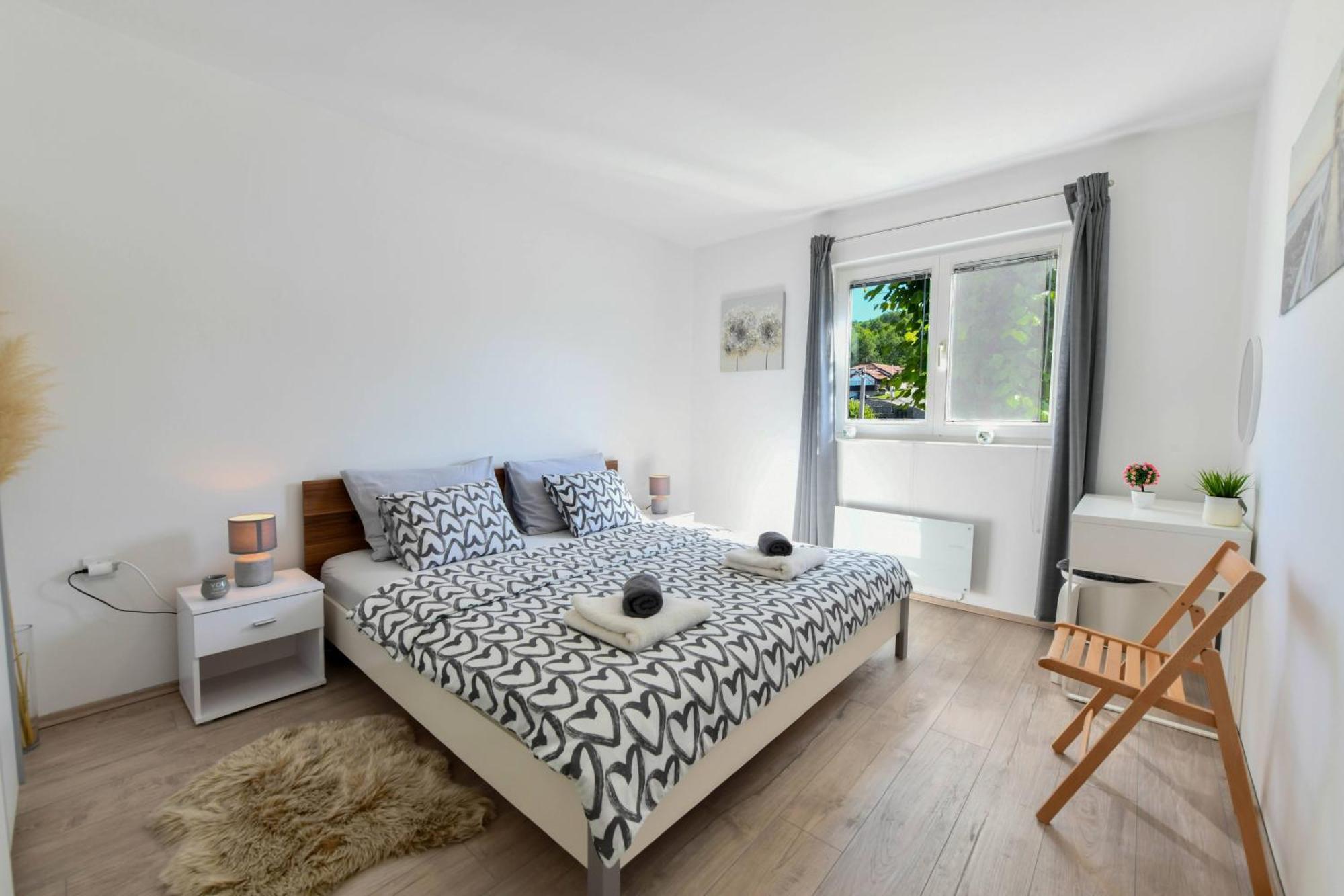 Apartman Tina Rakovica Dış mekan fotoğraf