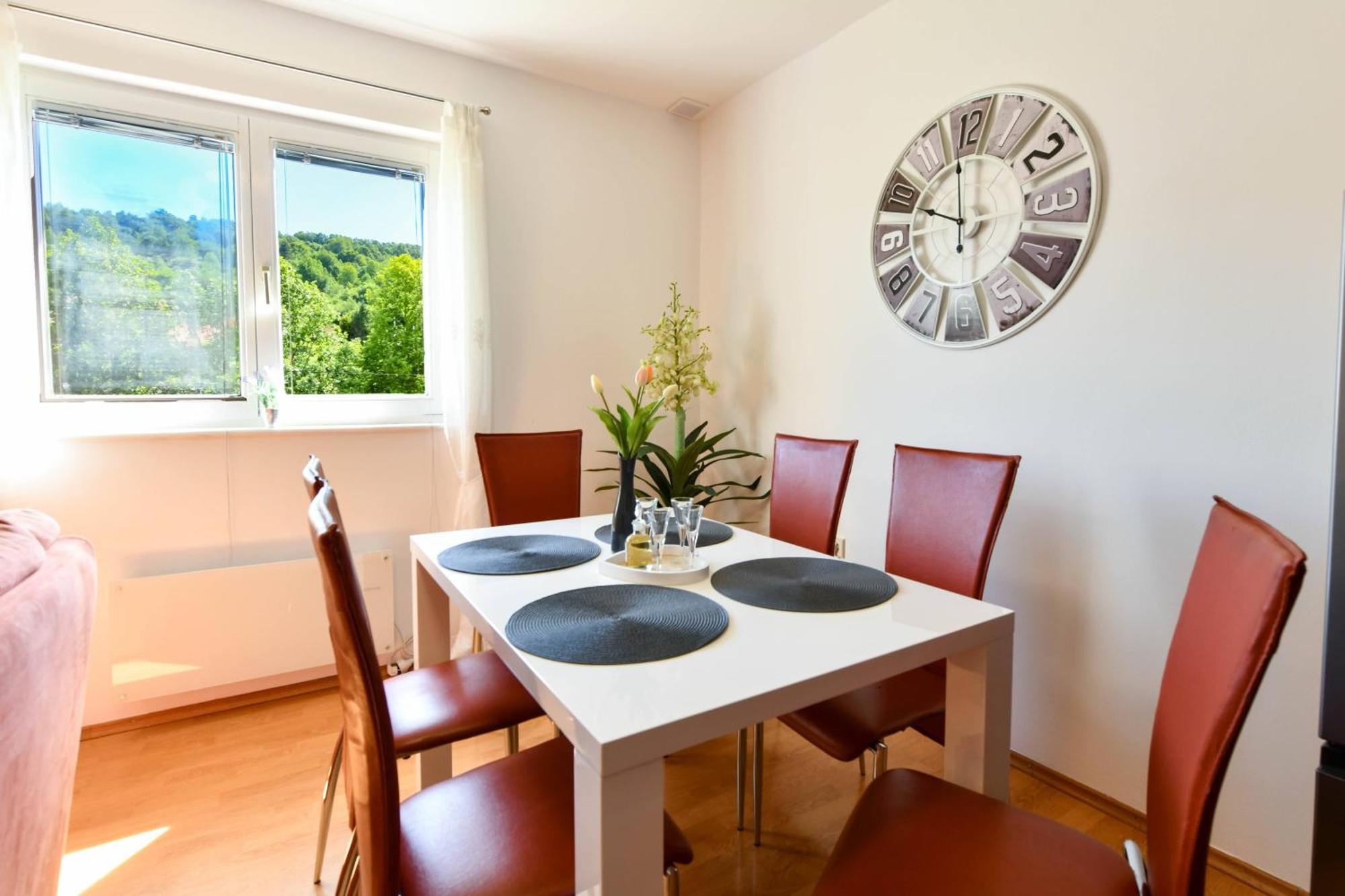 Apartman Tina Rakovica Dış mekan fotoğraf